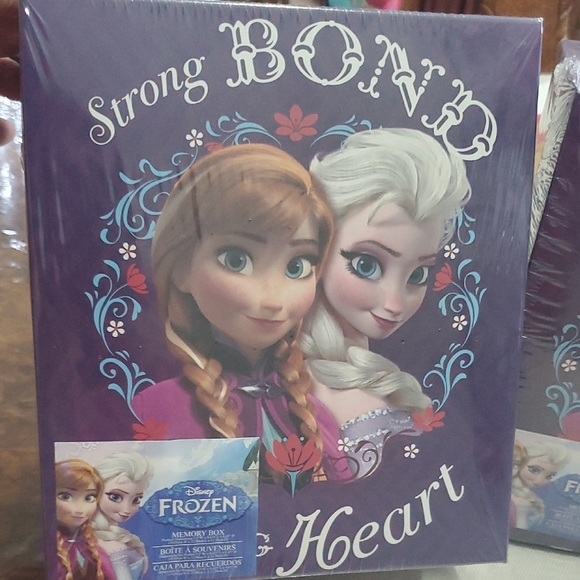 Disney Other - Disney Frozen Storage Box - Purple